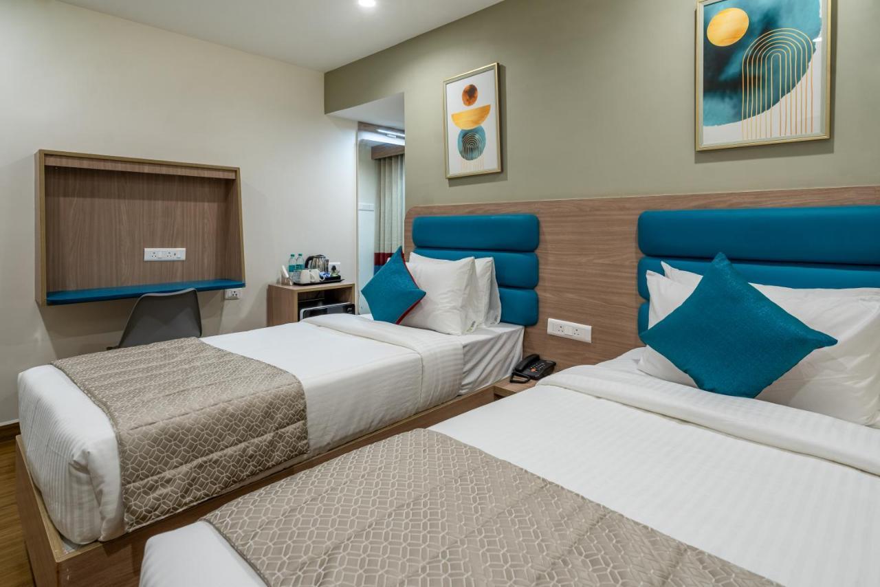 Viera Elite - Jubilee Hills Hotel Hyderabad Exterior foto